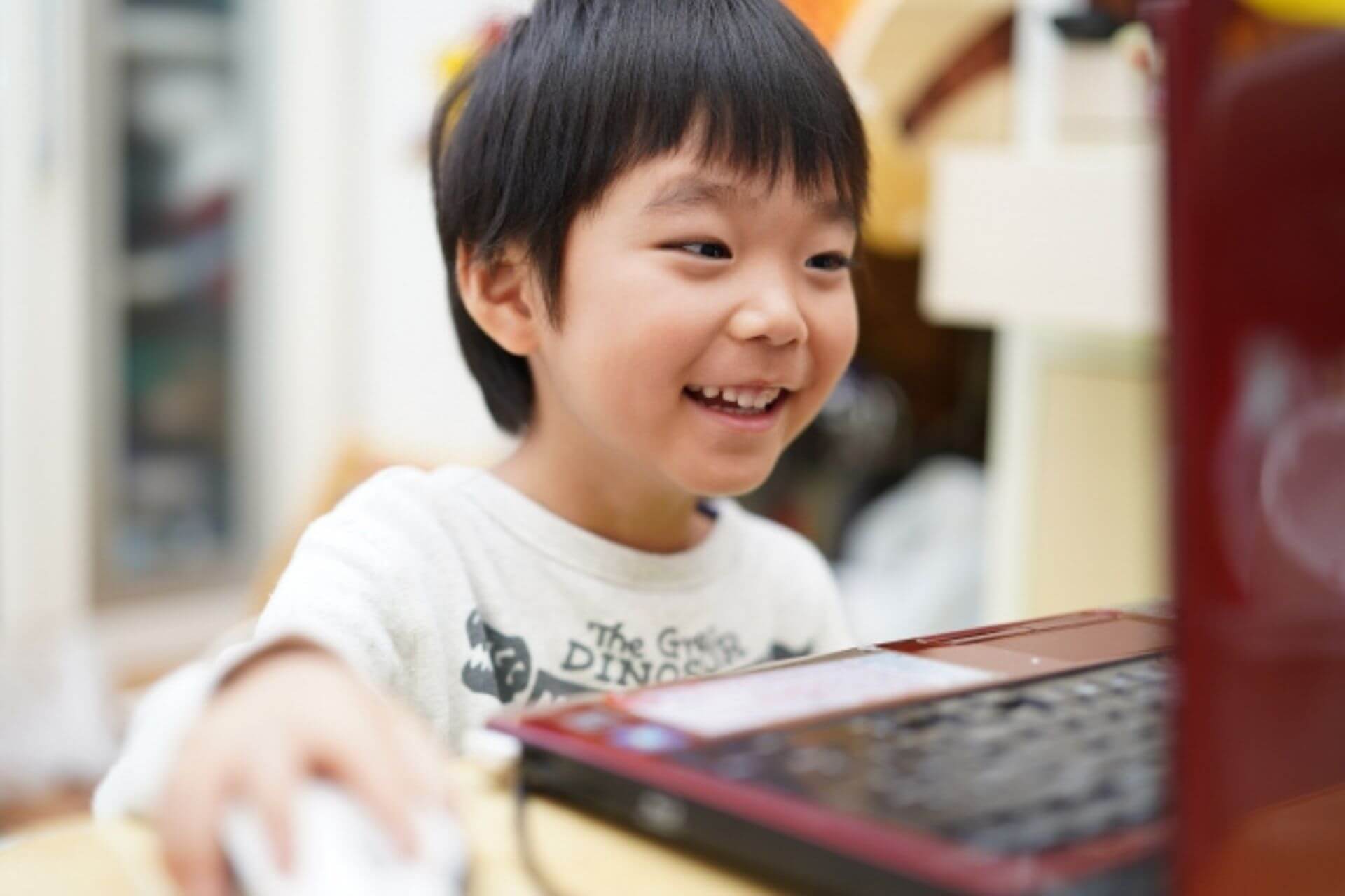 マイクラを使った英語学習に向いている子供の特徴